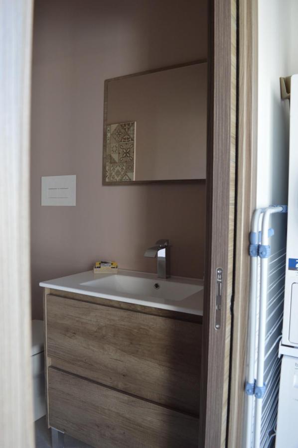 Emerella Luxury Suites Siderno Beach Exterior foto
