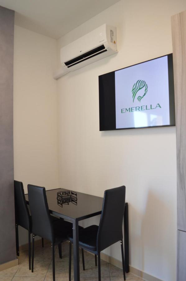 Emerella Luxury Suites Siderno Beach Exterior foto