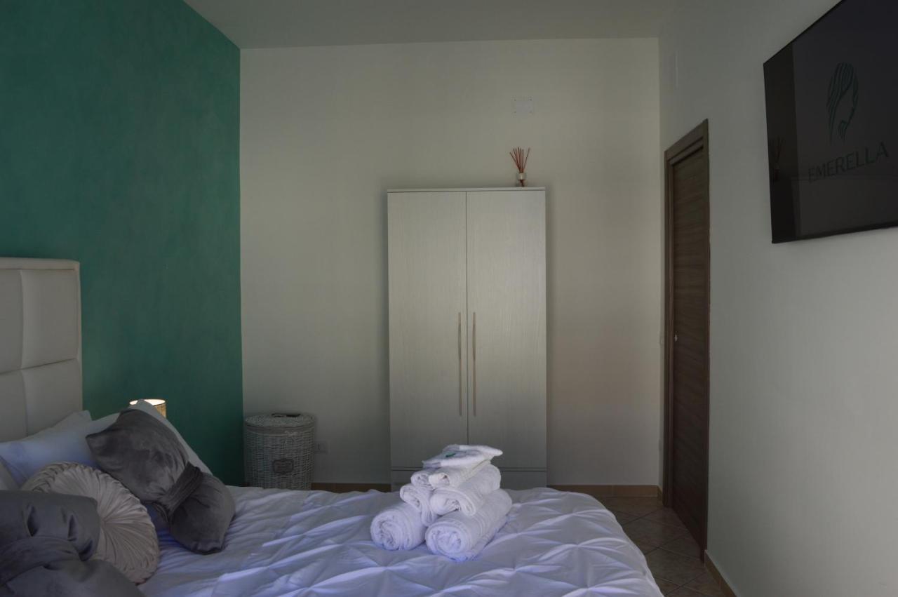 Emerella Luxury Suites Siderno Beach Exterior foto